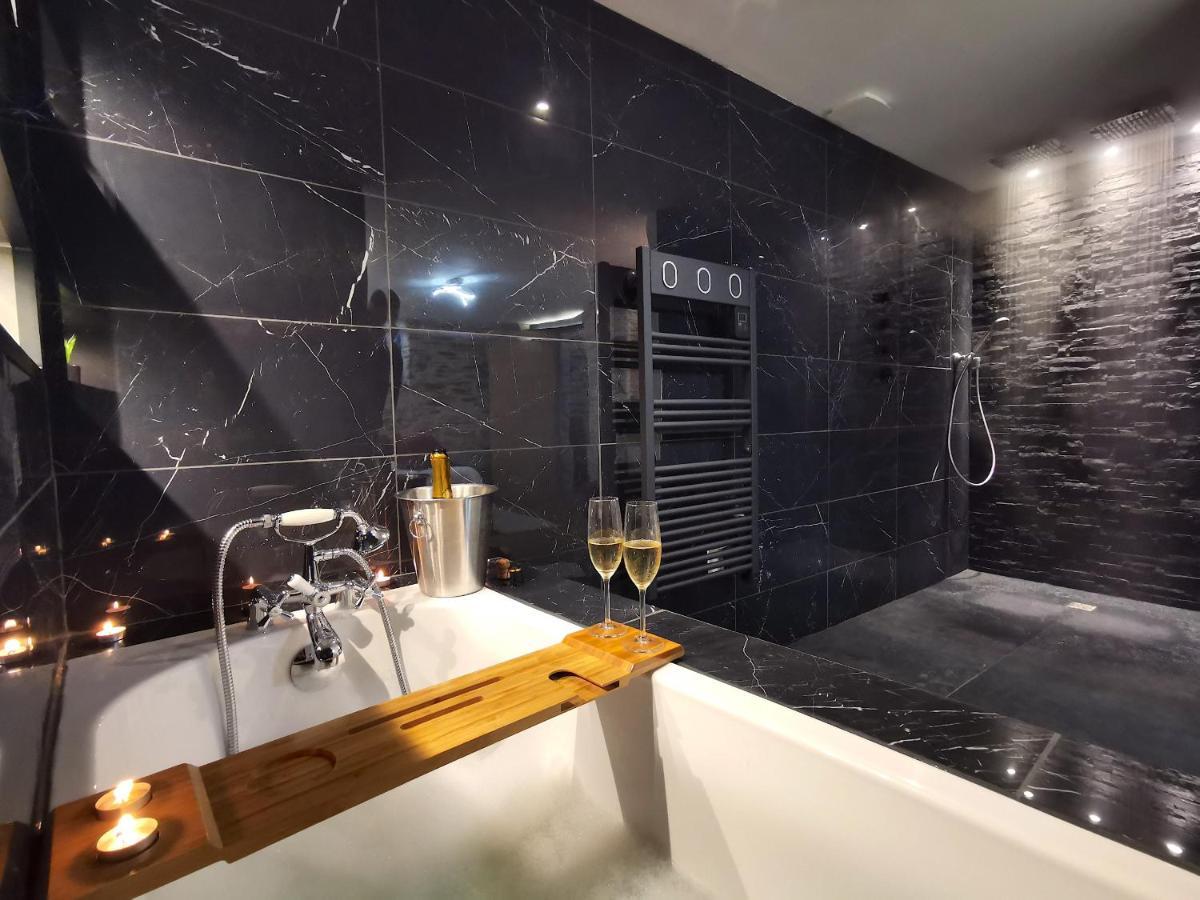 Appartement Luxueux Au Coeur De La Doutre Анже Экстерьер фото